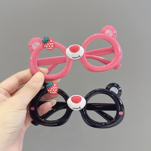宝宝眼镜框可爱草莓熊儿童玩具无镜片眼镜超萌男童女童装饰镜框架