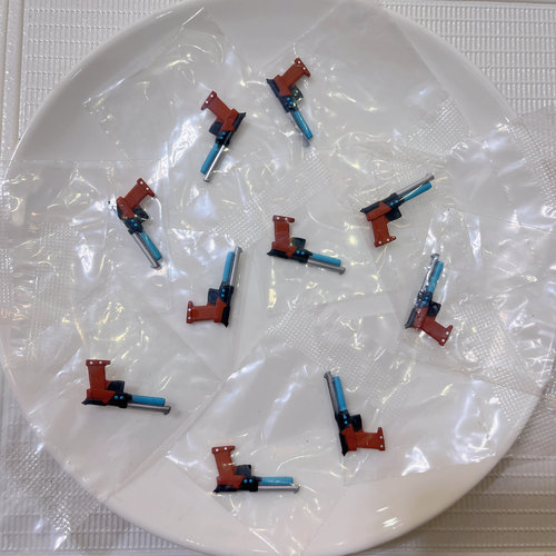 仿真手枪  全新带包装 diy奶油胶滴胶场景 散货配件 默认微瑕