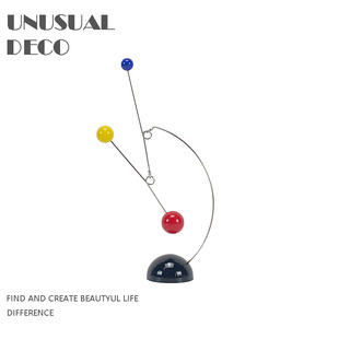 现代简约北欧极简彩色球平衡摆件样板房儿童房书房软装 饰品摆设