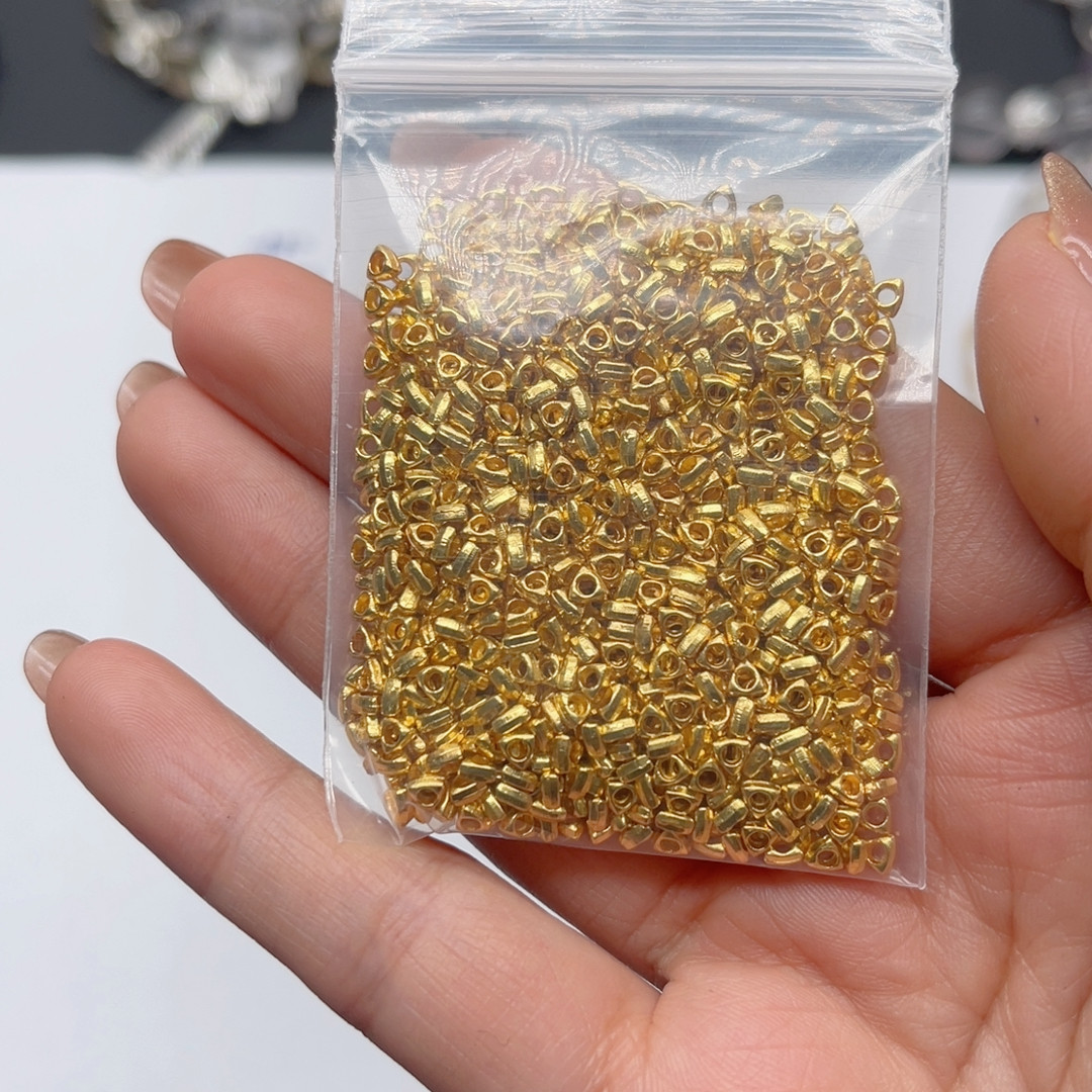 46号3毫米金色三角碎金100个,饰品/流行首饰/时尚饰品新,其他DIY饰品配件,淘宝优惠券,粉丝福利购,淘宝优惠卷