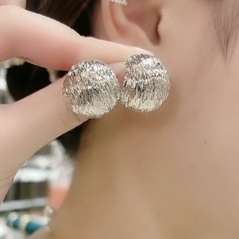 纯银针耳环爆款高级感轻奢巨好看耳饰小众设计感冷淡风耳钉防过敏