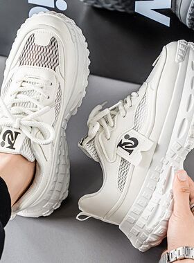 轮胎底男鞋冬季潮牌百搭休闲运动鞋跑步防滑厚底内增高小白老爹鞋