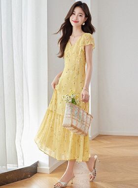 2025夏季新款V领短袖碎花雪纺连衣裙女收腰显瘦温柔法式仙女长裙