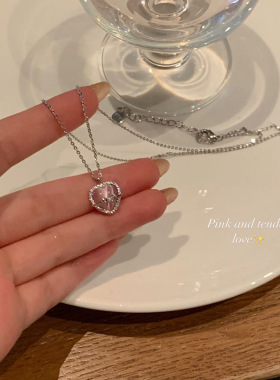 【蜜桃茶】甜酷简约 粉色爱心项链女生轻奢感设计小众锁骨链