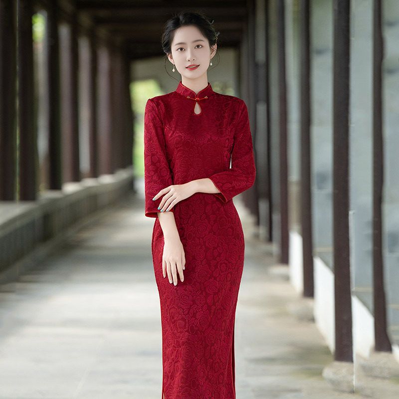 红色喜婆婆气质旗袍中式水滴领复古改良中长袖婚礼妈妈装礼服春秋