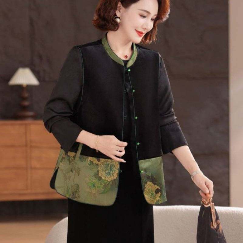 商场品牌中老年女装金丝绒短外套女士春装新款高端气质显瘦妈妈七