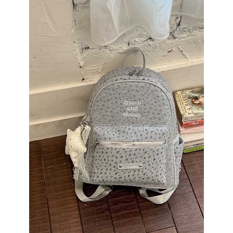 专柜品牌新款高颜值学生书包大容量学生书包韩系星星双肩包字母刺