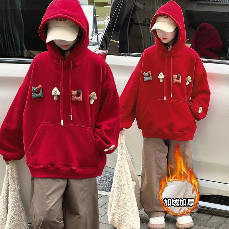 商场品牌女童加绒卫衣2025年秋冬新款可爱挂饰套头衫中大童红色新