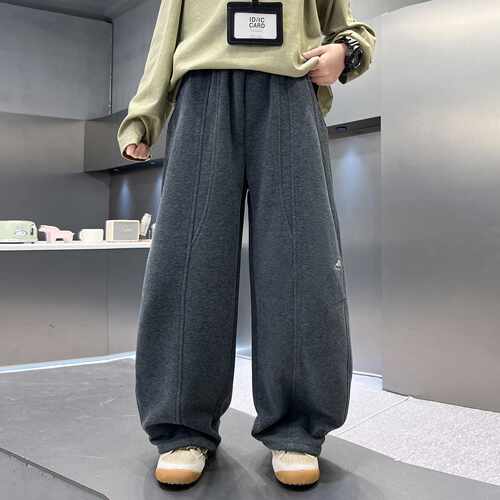 专柜品牌男童裤子2026秋季新款儿童春秋款卫裤大童休闲裤阔腿裤长