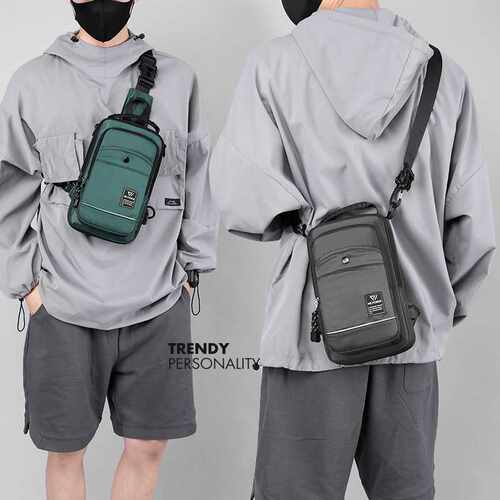 专柜品牌新款男士休闲胸包多功能潮流斜挎包户外运动小背包防泼水