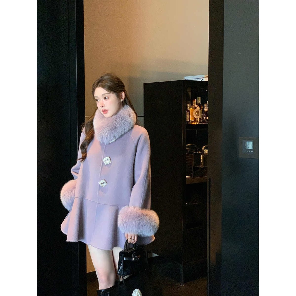 2024新款韩版千金风仿狐狸毛领双面呢子大衣女冬加厚百褶毛呢外套