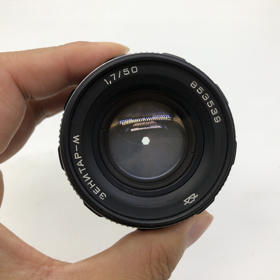 大光圈镜头50毫米镜头