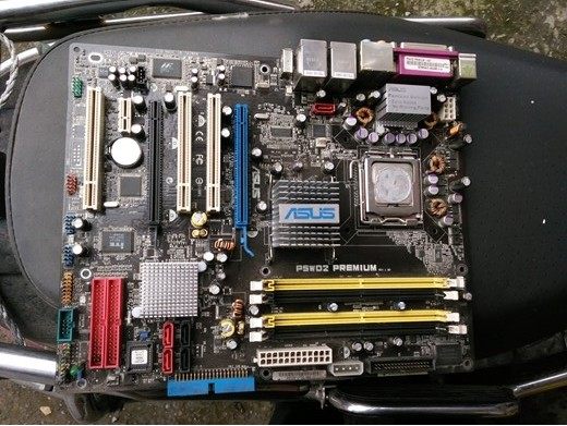 asus/华硕 p5wd2 775针豪华主板 ddr2