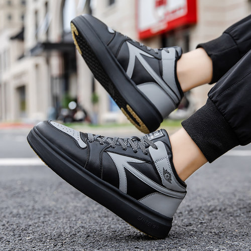 单飞燕四季高帮弹性踢毽子鞋