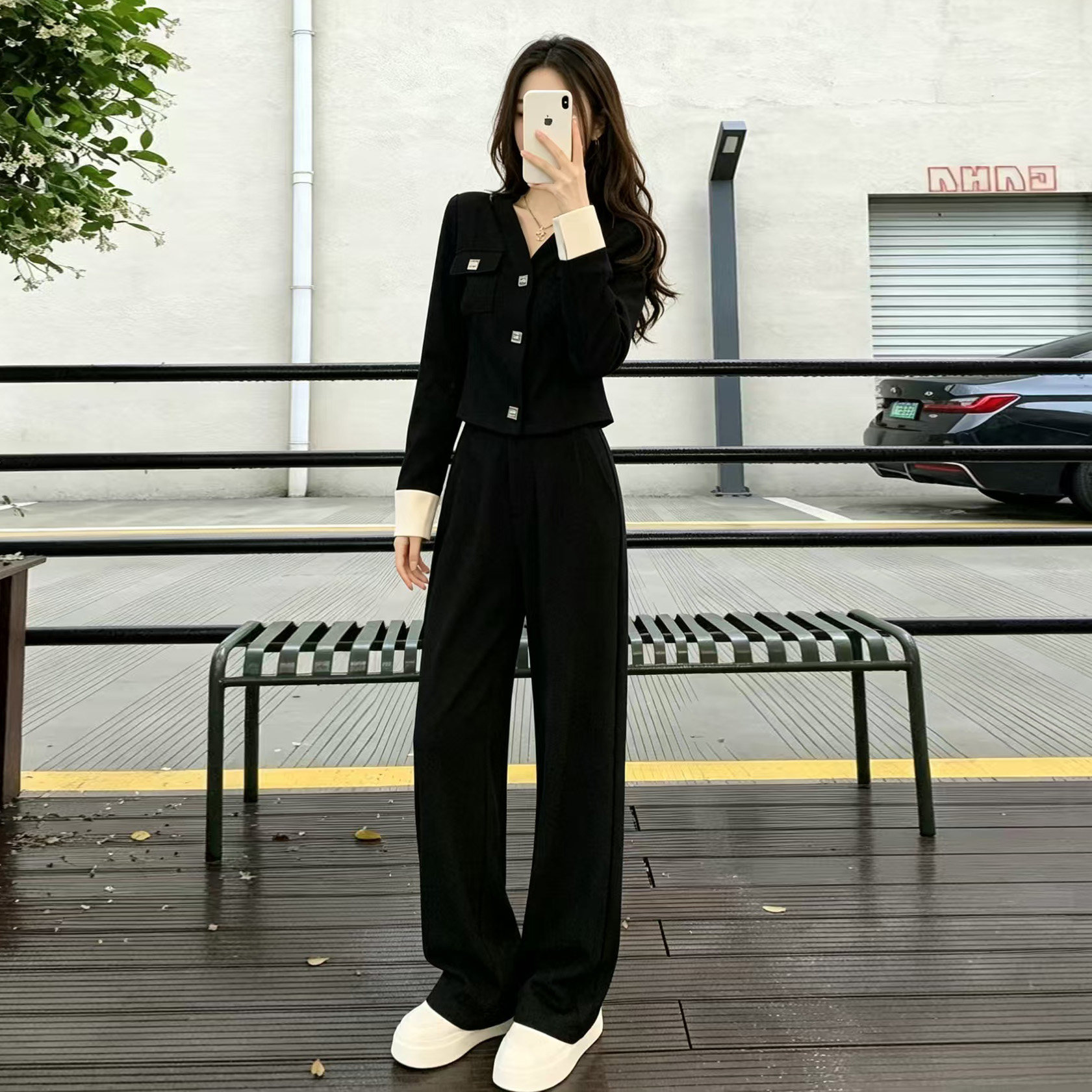 高级感黑色小香风休闲套装女春秋季时尚减龄洋气外套阔腿裤两件套