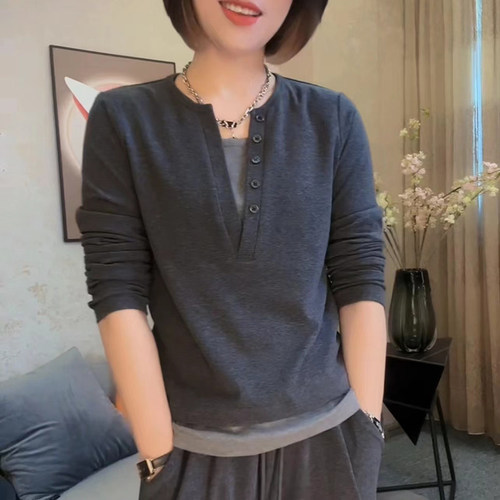 假两件V领长袖t恤女秋冬2025新款加厚保暖德绒打底衫大码洋气上衣
