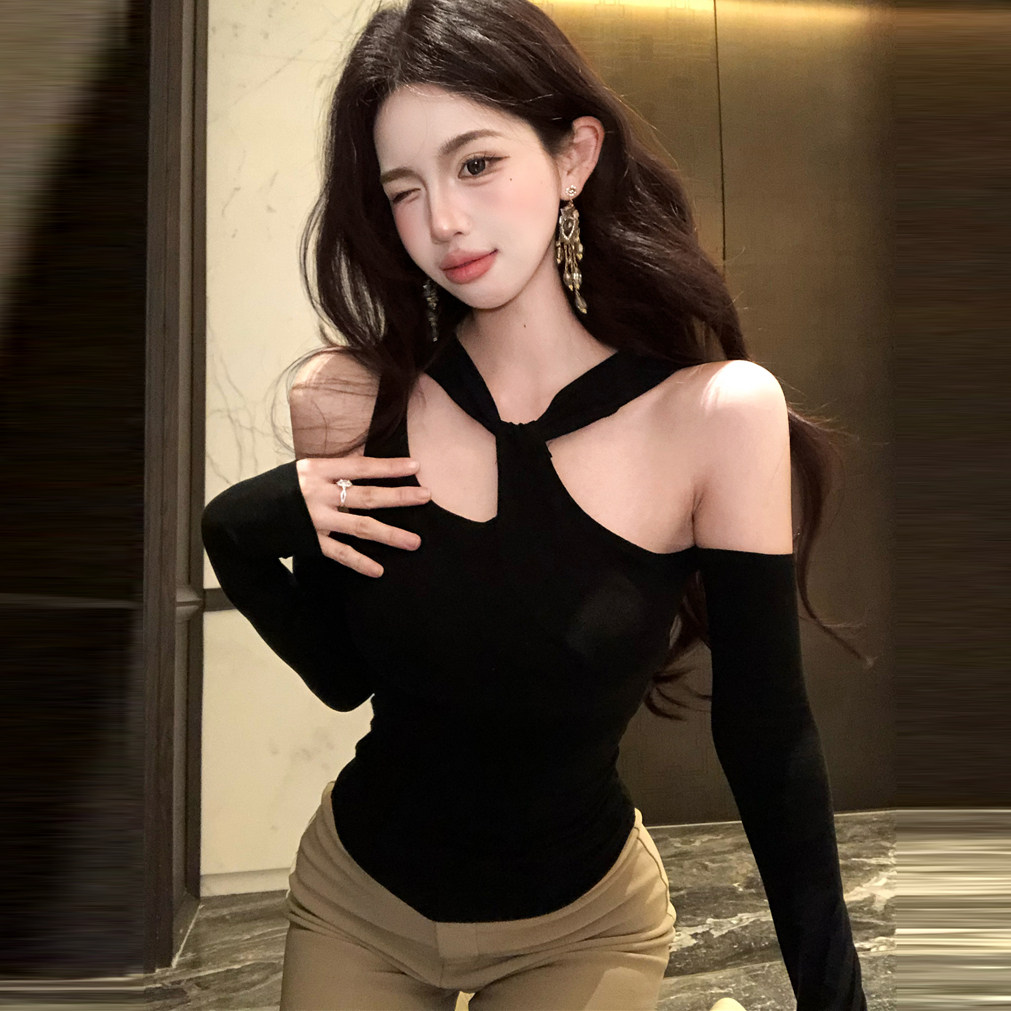 纯欲辣妹性感一字肩挂脖上衣女小众高级感不规则打底衫内搭可外穿,女装/女士精品,T恤,淘宝优惠券,粉丝福利购,淘宝优惠卷