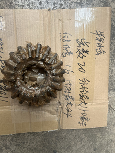 半轴齿轮 半轴齿 南京嘎斯 南京130