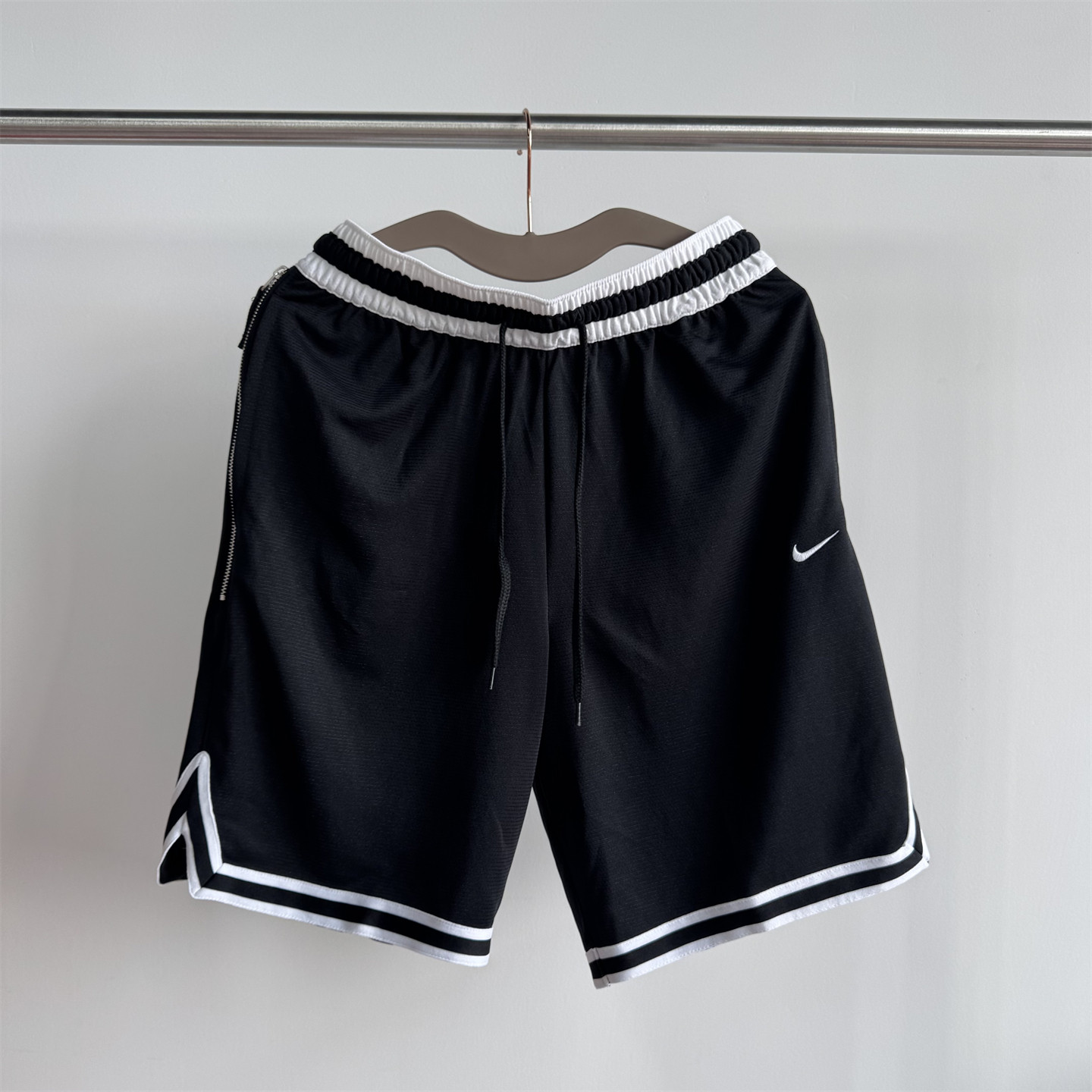 Nike耐克男子夏季速干透气休闲运动篮球短裤跑步训练五分裤DH7161
