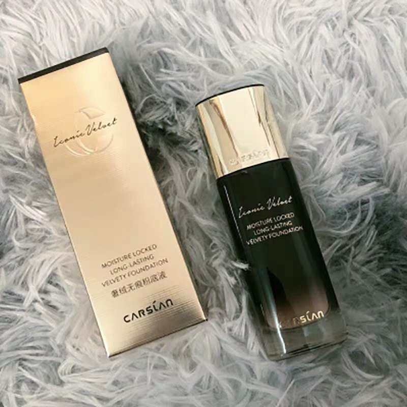 卡姿兰奢绒无痕粉底液黑天鹅遮瑕保湿控油持妆绒面妆感不干不油