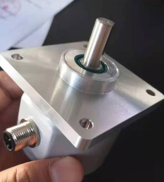 议价德国博斯特编码器UCD-AMS38-05000-T06-B075