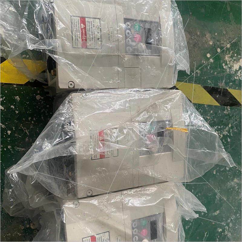 议价TOSHIBA东芝变频器 VF-S7系列 VFS7-4007