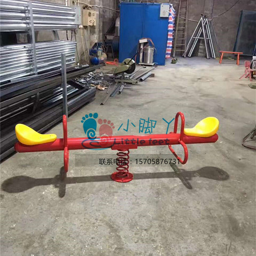 新款铁架弹簧翘翘板儿童翘翘板户外玩具幼儿园社区公园跷跷板厂家 - 封面