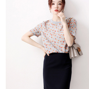 短袖女仙女上衣夏仿真丝超仙减龄小猪印花圆领ins短款t恤宽松显瘦