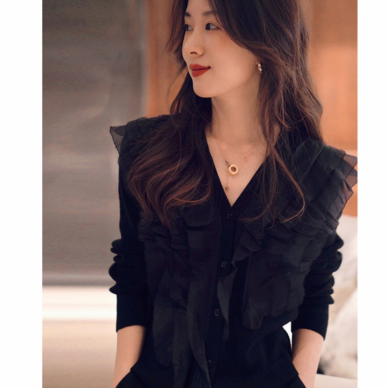 法式V领优雅长袖百搭针织衫