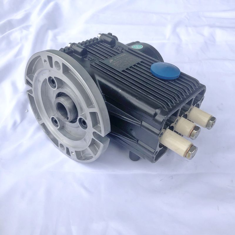 黑猫QL360C/380C洗车机BZ0618A/0720高压清洗机泵头陶瓷曲轴箱体