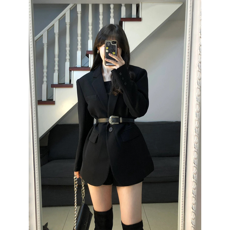 黑色西装外套女2025春秋季新款小个子高级感炸街气质休闲收腰西服