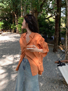 高级感轻熟风休闲防晒衬衣设计感小众上衣 女夏季 宽松橘色衬衫 韩版