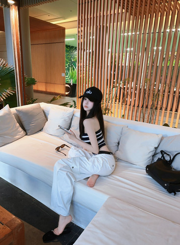 Eva君君酱设计感休闲甜酷喇梵文字母织带弯刀酷女百搭街头工装裤 - 封面