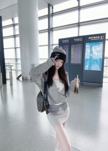 Eva君君酱韩系alo肯豆同款 休闲运动连帽卫衣短外套女宽松显瘦上衣