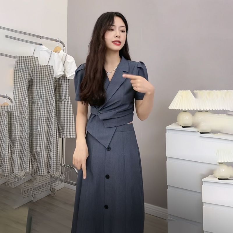 灰色时尚套装女夏季减龄设计感西装上衣+a字半身裙两件套女