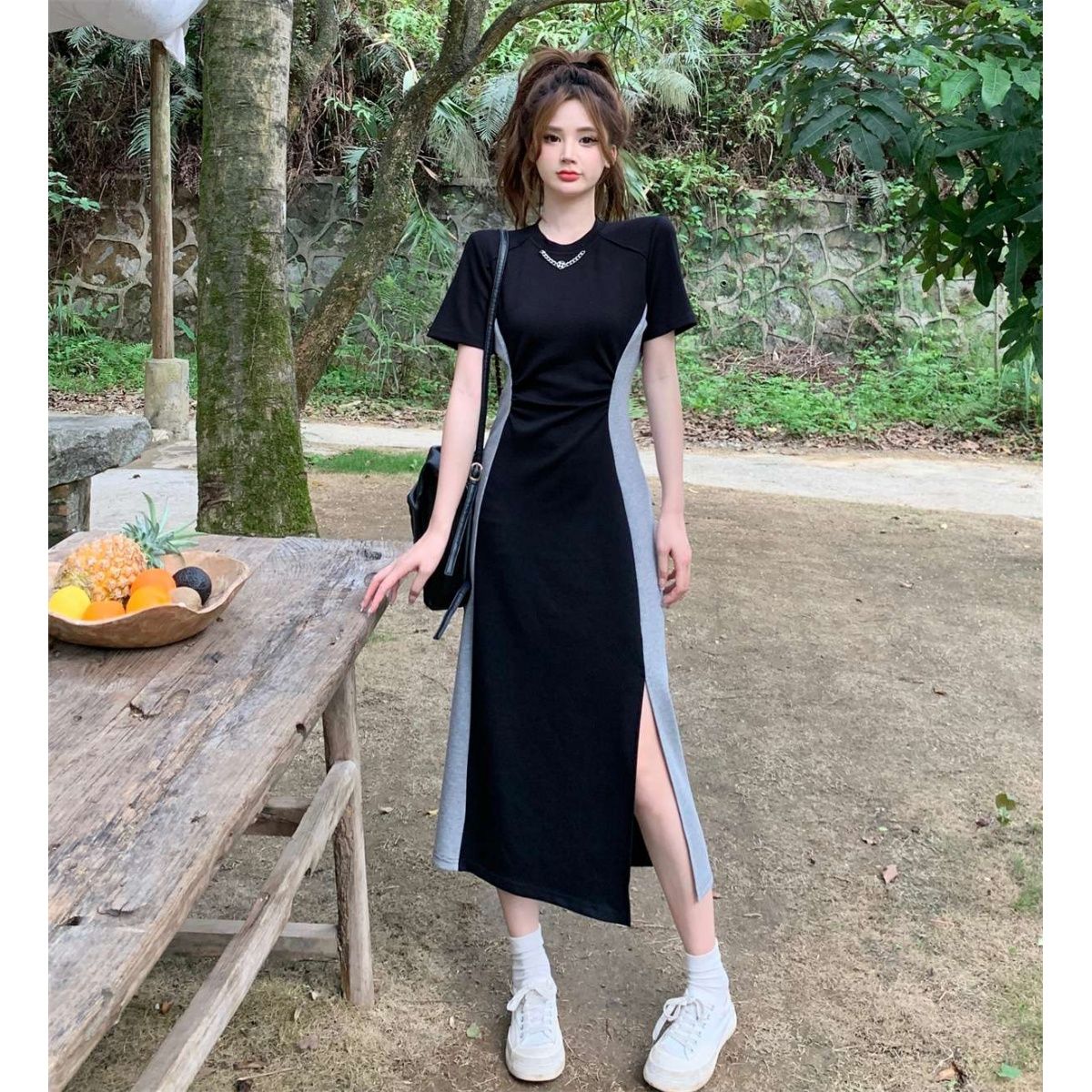 大码设计感小众连衣裙女夏季撞色休闲T恤裙子微胖mm遮肚显瘦长裙