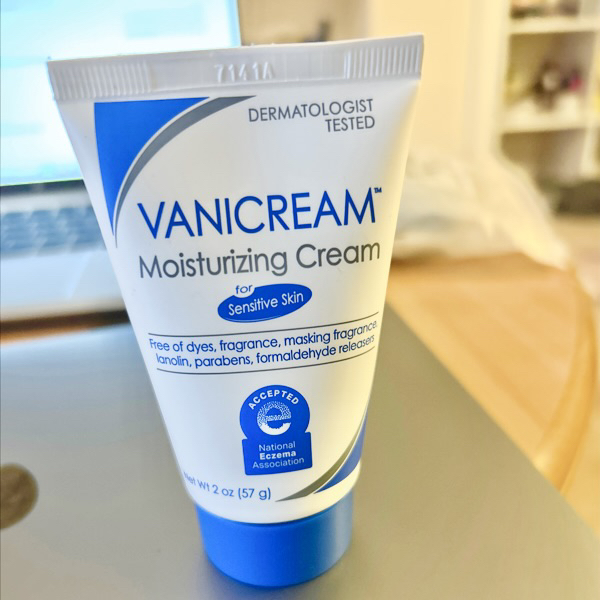 美国保湿面霜乳液儿童可用