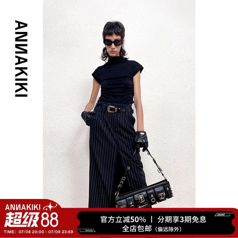 ANNAKIKI复古皮带装饰条纹半裙