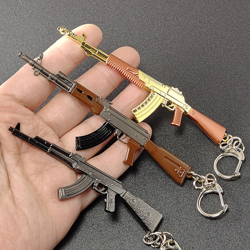 AKM突击步枪模型钥匙扣和平射击游戏周边绝地吃鸡合金属AK47挂件