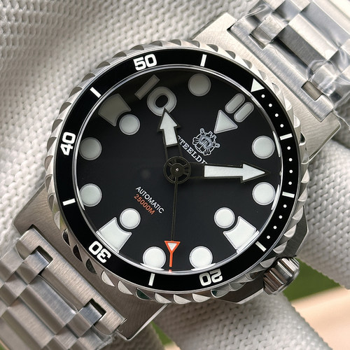 特厚重专业工程师25000M深海潜水机械手表大表盘强夜光男士防水表