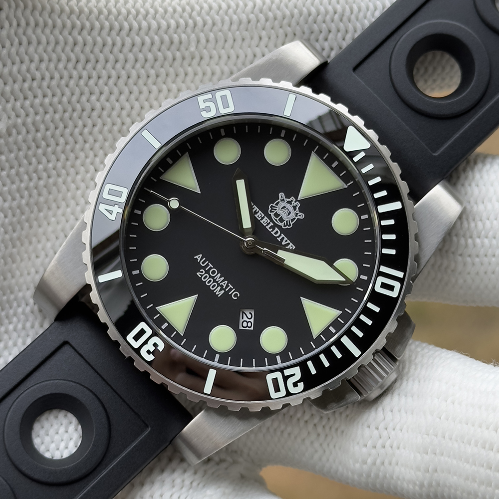 STEELDIVE钢潜定制2000M专业潜水大表盘水鬼机械手表 C3 BGW9夜光