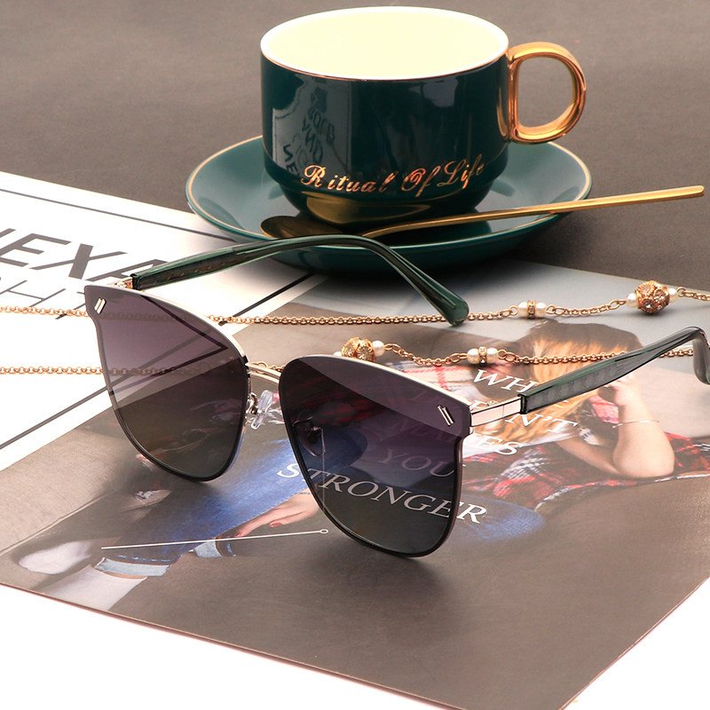 2024新款小红书高级感尼龙偏光太阳镜女小脸防紫外线绿色墨镜韩版