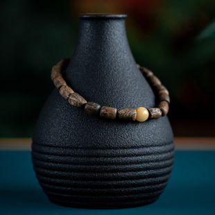 天然芽庄绿奇楠沉香手串九分沉水保真老料香木手链女男情侣款 简约