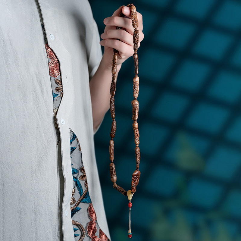 沉水达拉干红土沉香雕刻十八罗汉手串佛珠念珠手持真品高端文玩男