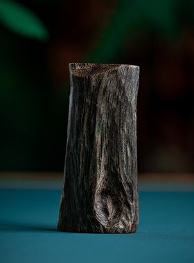 越南芽庄白奇楠沉香随形手把件