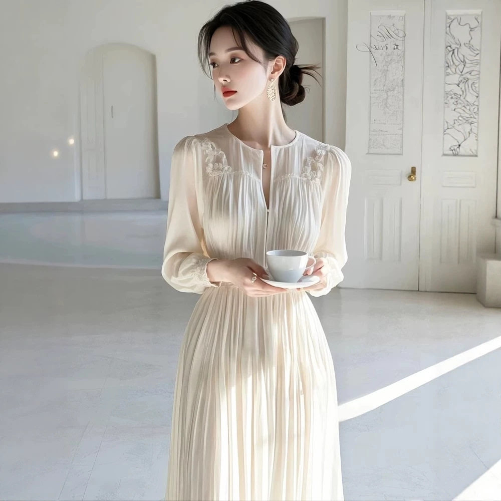 法式名媛气质女神范高级感长裙女2026春夏新款设计感温柔风连衣裙