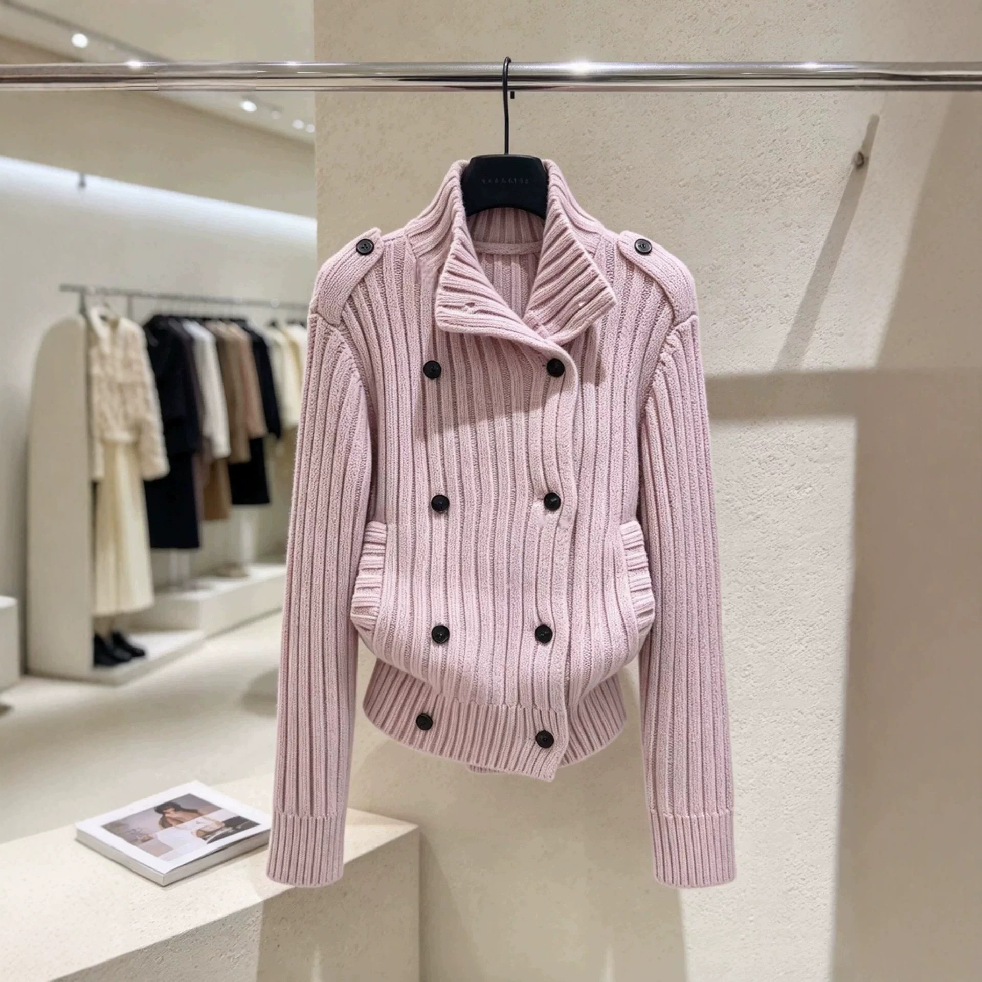 韩系双排扣高领毛衣外套女秋冬高级感百搭加厚坑条针织开衫上衣潮