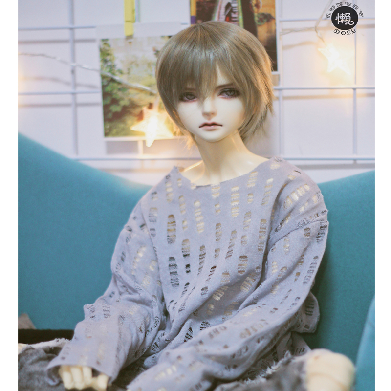 衣服大叔破洞白色长袖人偶娃娃