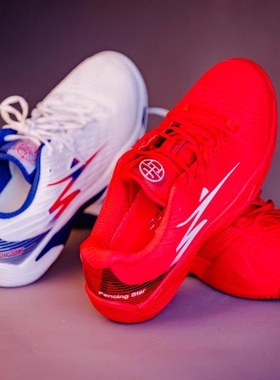 Fencing star专业版银河击剑鞋成人儿童防滑耐磨柔弱透气运动鞋。