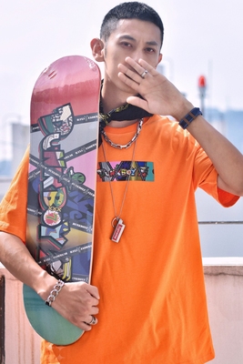 dunkboyz橙色圆领短袖